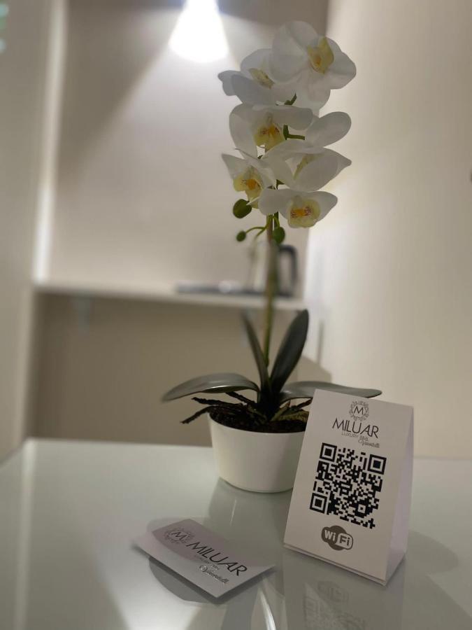 נאפולי Miluar Luxury B&B - Vanvitelli מראה חיצוני תמונה
