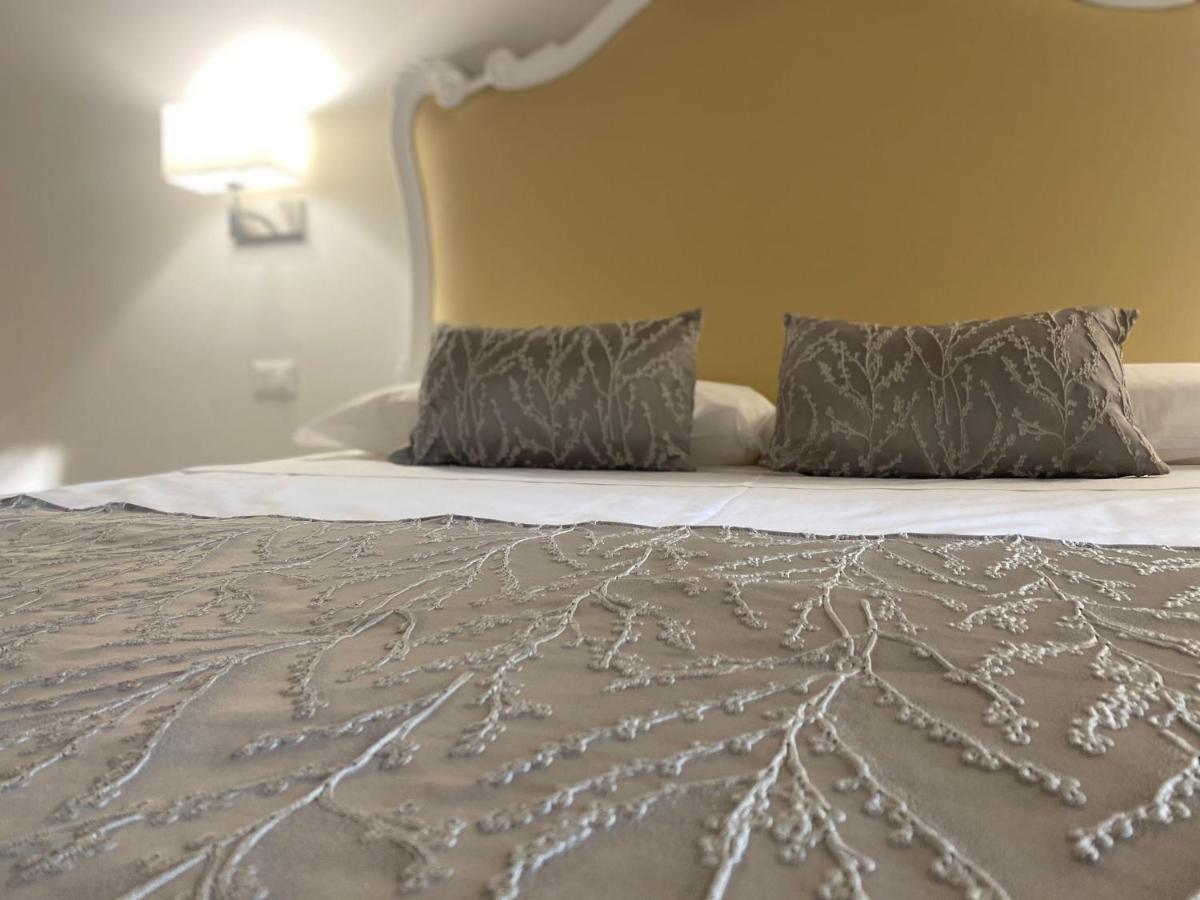 נאפולי Miluar Luxury B&B - Vanvitelli מראה חיצוני תמונה