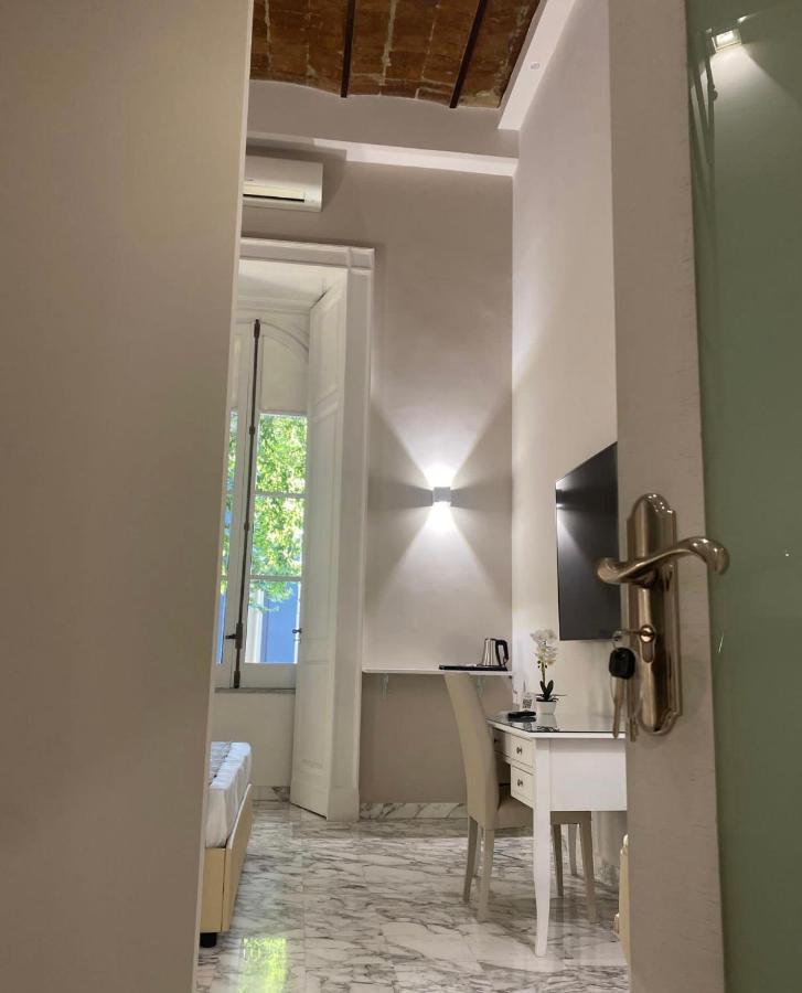 נאפולי Miluar Luxury B&B - Vanvitelli מראה חיצוני תמונה